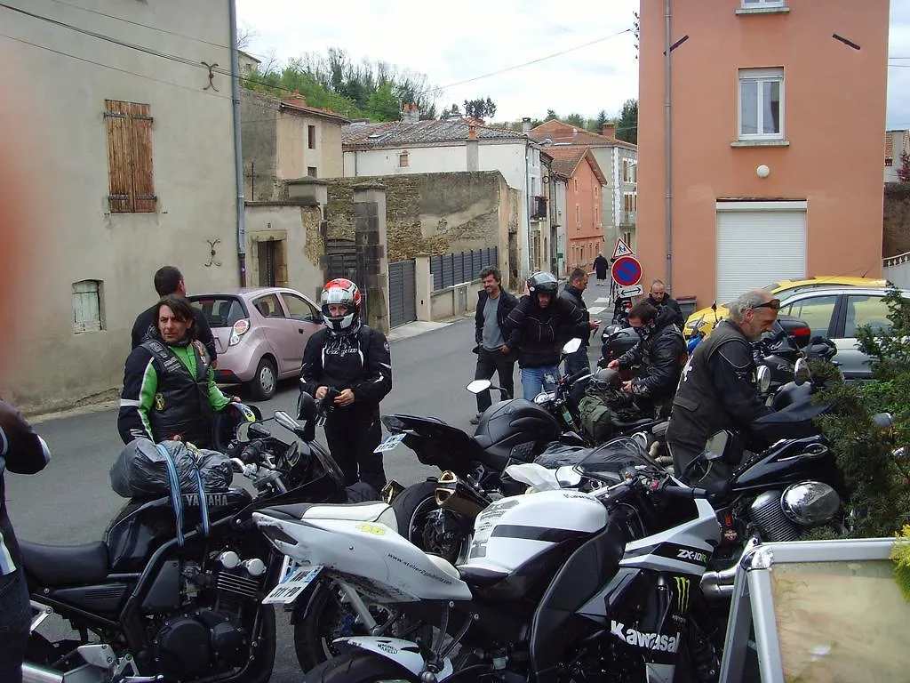 Le Bravard Jumeaux France